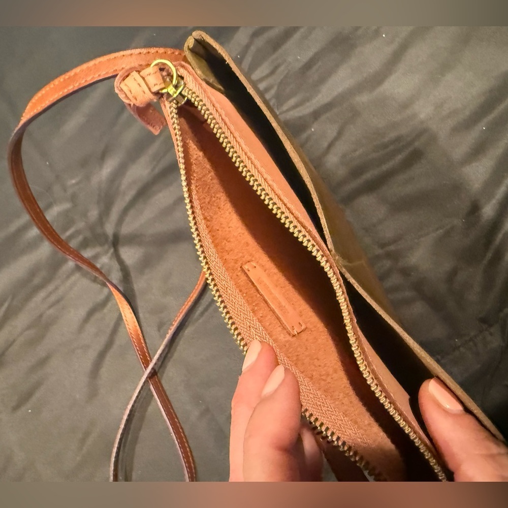 Madewell The Knotted Crossbody Bag in Colorblock Weathered Olive Multi (Pink) - Picture 5 of 11